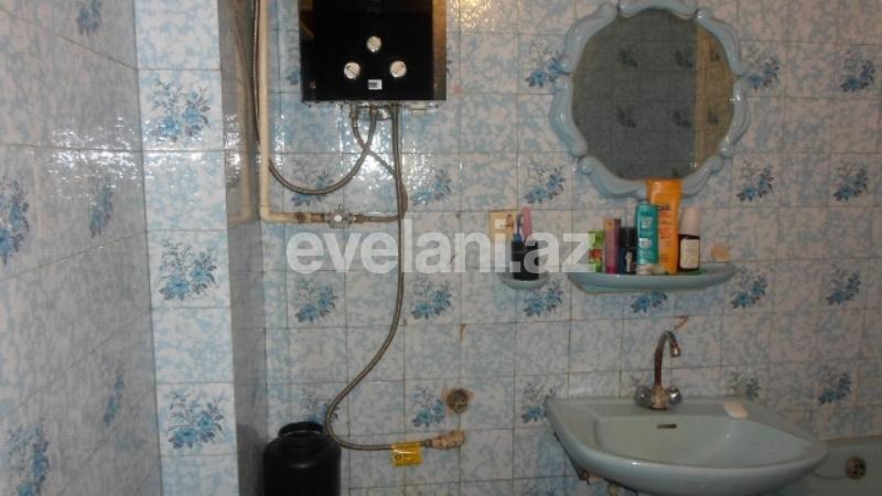 Satılır, köhnə tikili, 4 otaqlı, 100 m², Bakı, Səbail r, Sahil m.