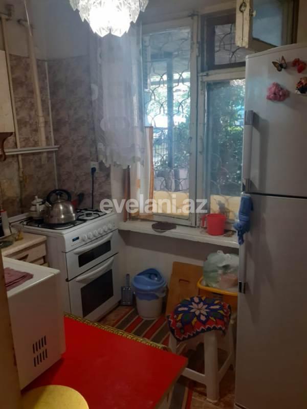 Sale, old building, 3 room, 75 m², Baku, Yasamal r.