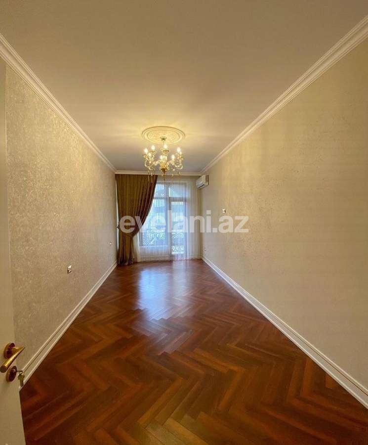 Satılır, yeni tikili, 4 otaqlı, 200 m², Bakı, Nəsimi r, 28 may m.