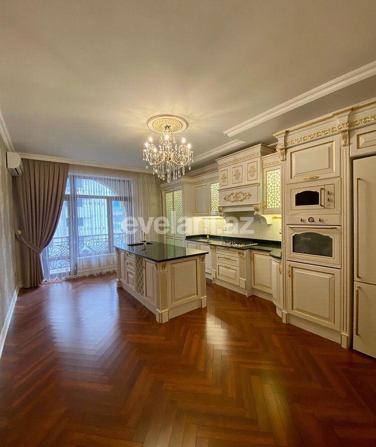 Satılır, yeni tikili, 4 otaqlı, 200 m², Bakı, Nəsimi r, 28 may m.