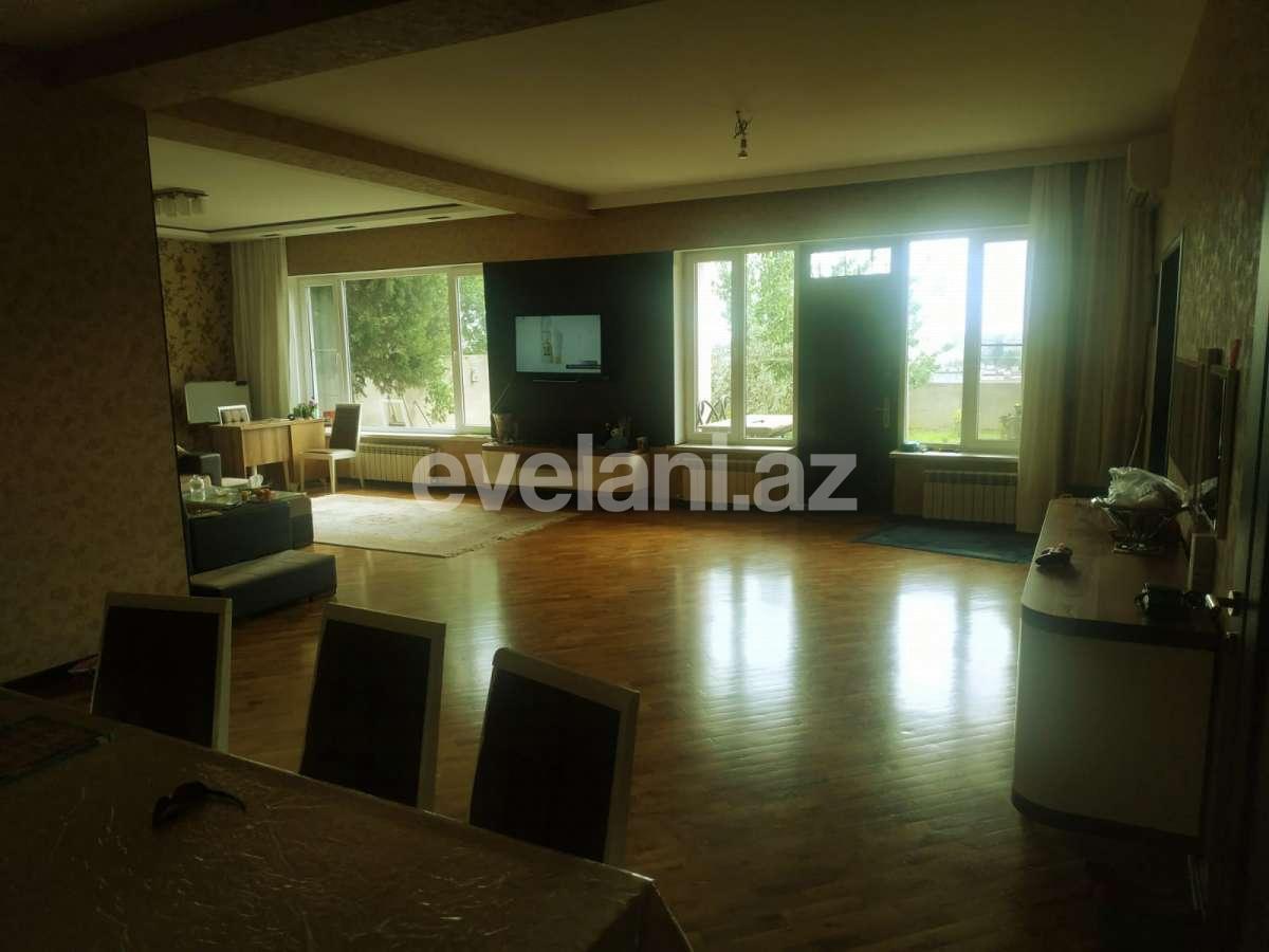 Satılır, həyət evi / bağ, 7 otaqlı, 300 m², Bakı, Nizami r, Xalqlar Dostluğu m.