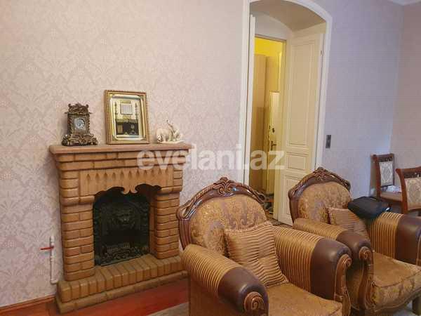 Satılır, köhnə tikili, 3 otaqlı, 105 m², Bakı, Nəsimi r.