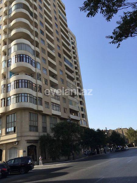 Satılır, yeni tikili, 3 otaqlı, 129 m², Bakı, Yasamal r, Elmlər Akademiyası m.