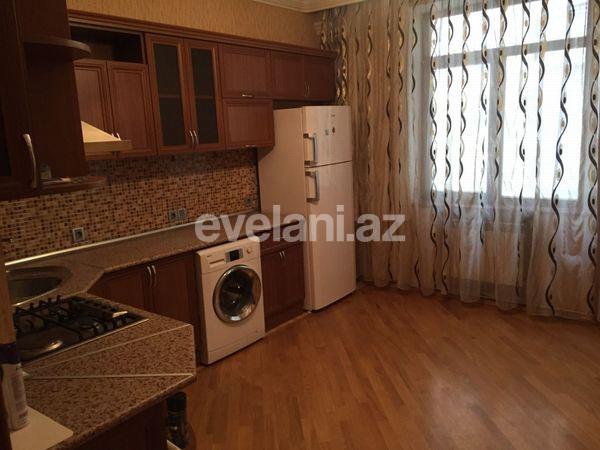 Satılır, yeni tikili, 3 otaqlı, 129 m², Bakı, Yasamal r, Elmlər Akademiyası m.