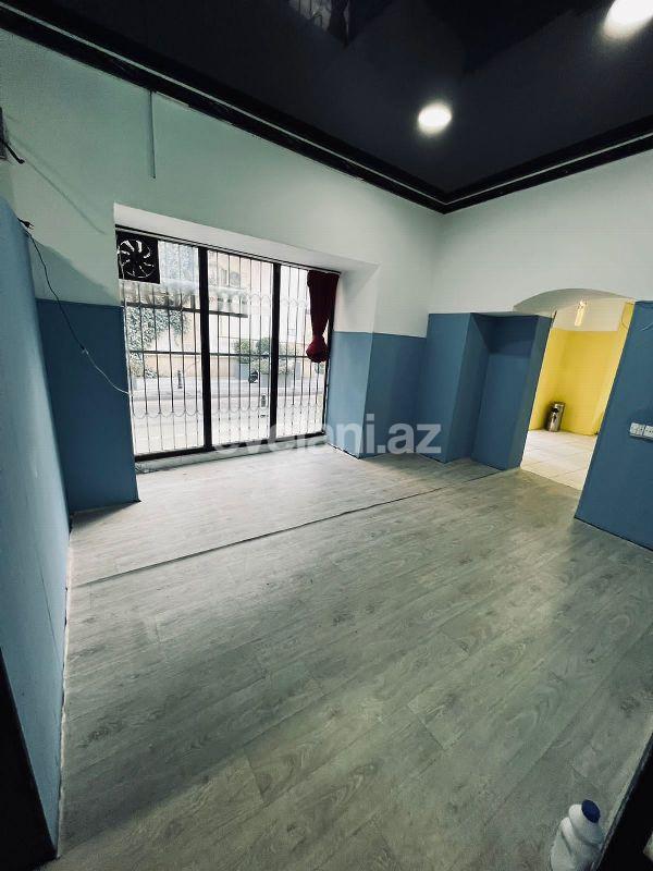 Kirayə verilir, obyekt, 80 m², Bakı, Səbail r, Sahil m.
