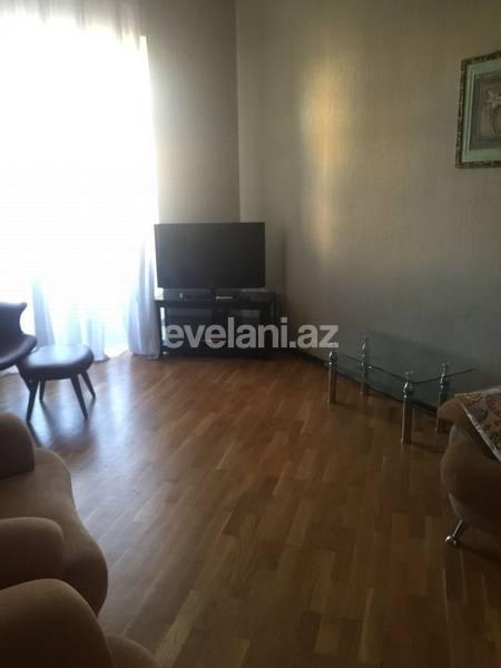 Kirayə verilir, köhnə tikili, 2 otaqlı, 70 m², Bakı, Səbail r.