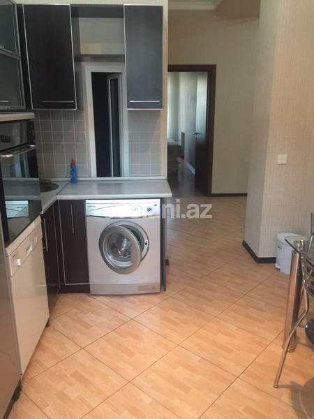 Kirayə verilir, köhnə tikili, 2 otaqlı, 70 m², Bakı, Səbail r.