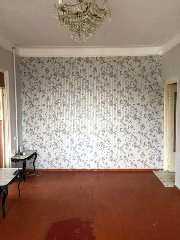 Satılır, köhnə tikili, 2 otaqlı, 70 m², Bakı, Yasamal r, İnşaatçılar m.