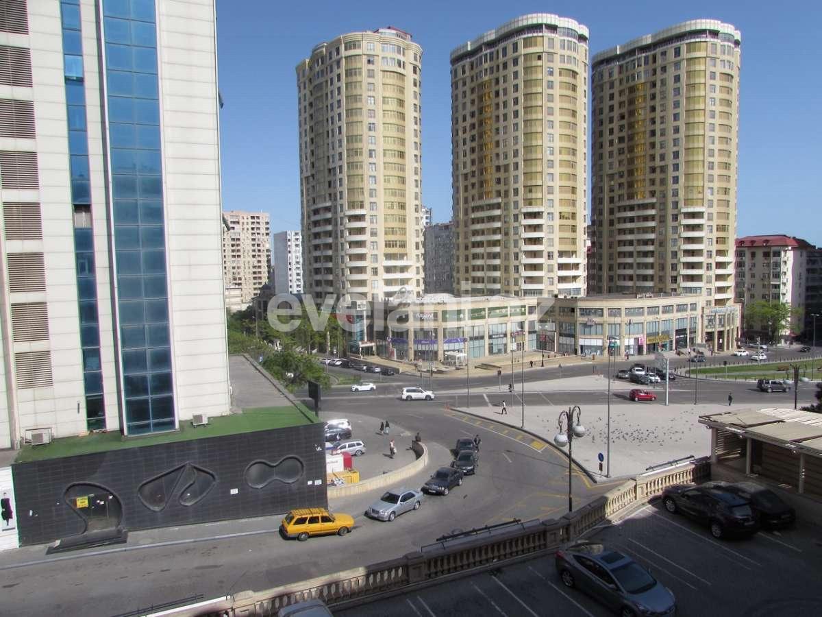 Сдаётся, вторичка, 3-комнаты, 90 m², Баку, Ясамальский r.