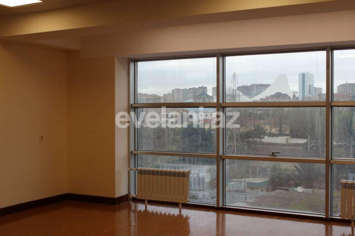 Satılır, ofis, 3 otaqlı, 190 m², Bakı, Xətai r, Şah İsmayıl Xətai m.