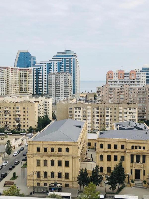 Kirayə verilir, yeni tikili, 3 otaqlı, 160 m², Bakı, Xətai r.