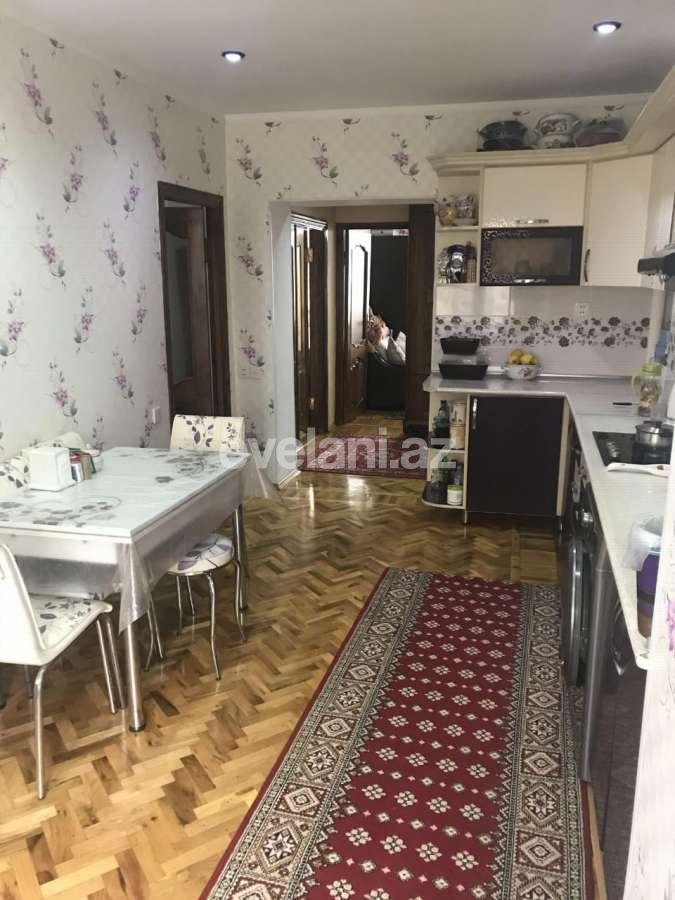 Satılır, köhnə tikili, 5 otaqlı, 125 m², Bakı, Yasamal r.