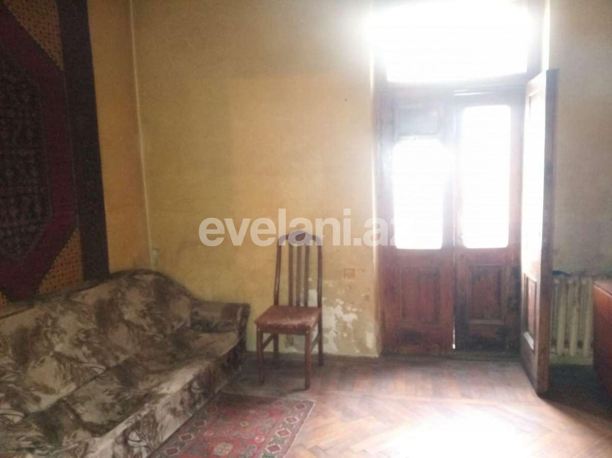 Satılır, köhnə tikili, 3 otaqlı, 90 m², Bakı, Yasamal r, Nizami m.