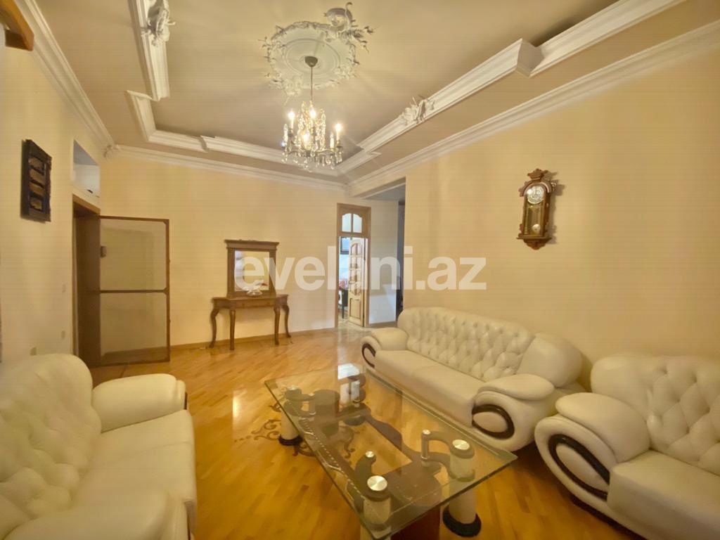 Satılır, villa, 11 otaqlı, 650 m², Bakı, Nizami r, Qara Qarayev m.