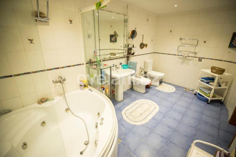 Satılır, yeni tikili, 3 otaqlı, 177 m², Bakı, Nəsimi r.