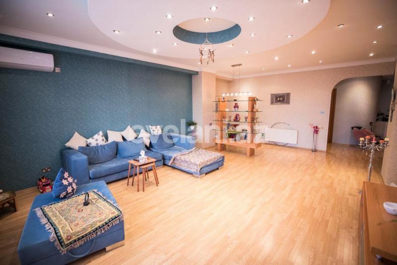 Satılır, yeni tikili, 3 otaqlı, 177 m², Bakı, Nəsimi r.