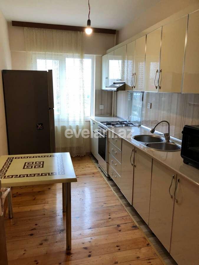 Rent, old building, 3 room, 70 m², Baku, Yasamal r.