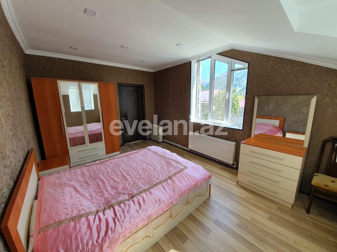 Satılır, həyət evi / bağ, 6 otaqlı, 170 m², Qax