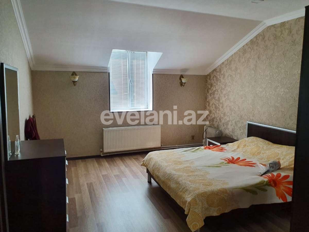 Satılır, həyət evi / bağ, 6 otaqlı, 170 m², Qax