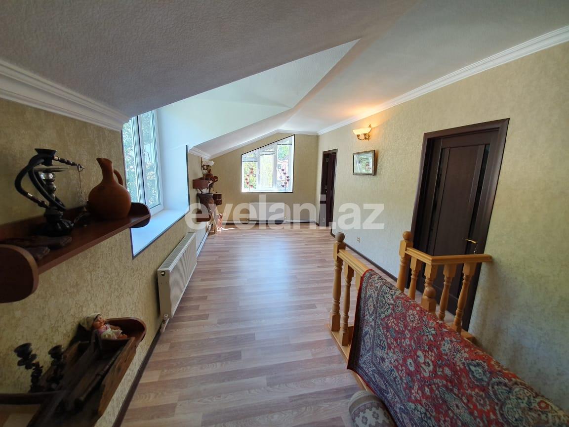 Satılır, həyət evi / bağ, 6 otaqlı, 170 m², Qax