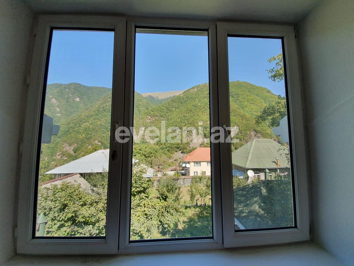 Satılır, həyət evi / bağ, 6 otaqlı, 170 m², Qax