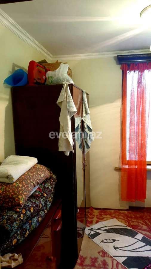 Sale, old building, 3 room, 50 m², Baku, Nizami r, Neftchilar m.