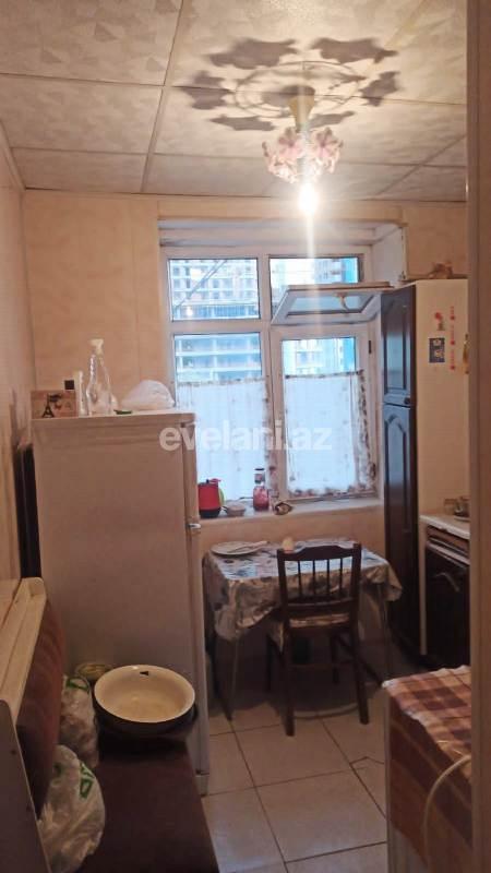 Sale, old building, 2 room, 60 m², Baku, Nasimi r.