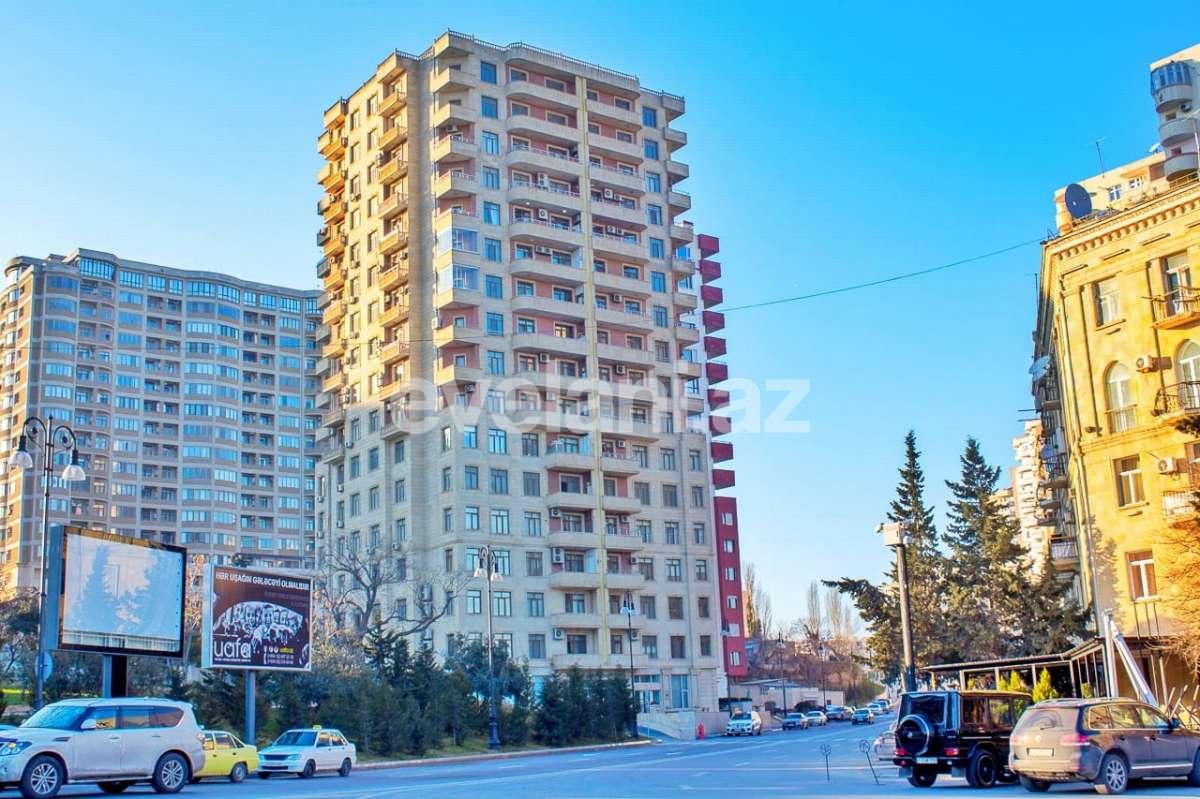 Rent, new building, 3 room, 130 m², Baku, Yasamal r.