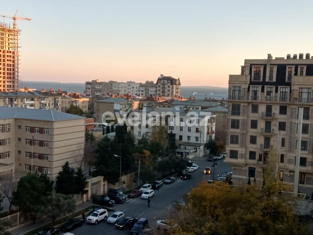 Kirayə verilir, yeni tikili, 3 otaqlı, 150 m², Bakı, Xətai r.