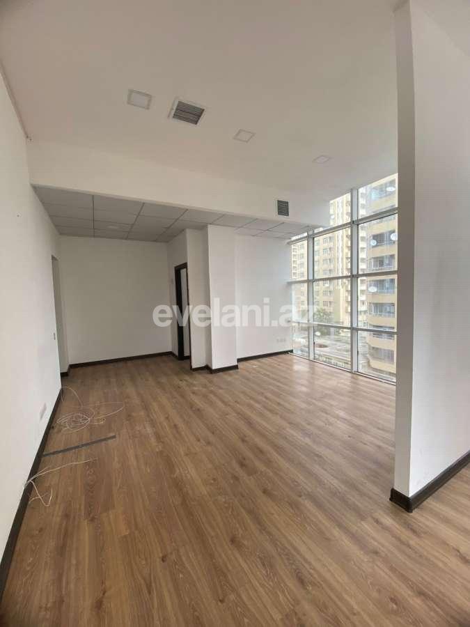 Kirayə verilir, ofis, 3 otaqlı, 45 m², Bakı, Nəsimi r.