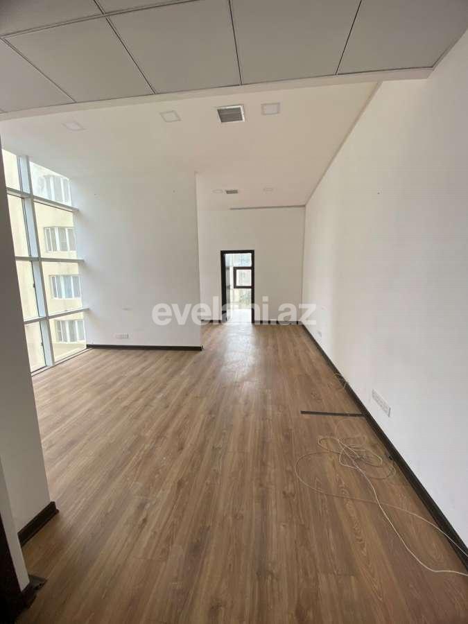 Kirayə verilir, ofis, 3 otaqlı, 45 m², Bakı, Nəsimi r.