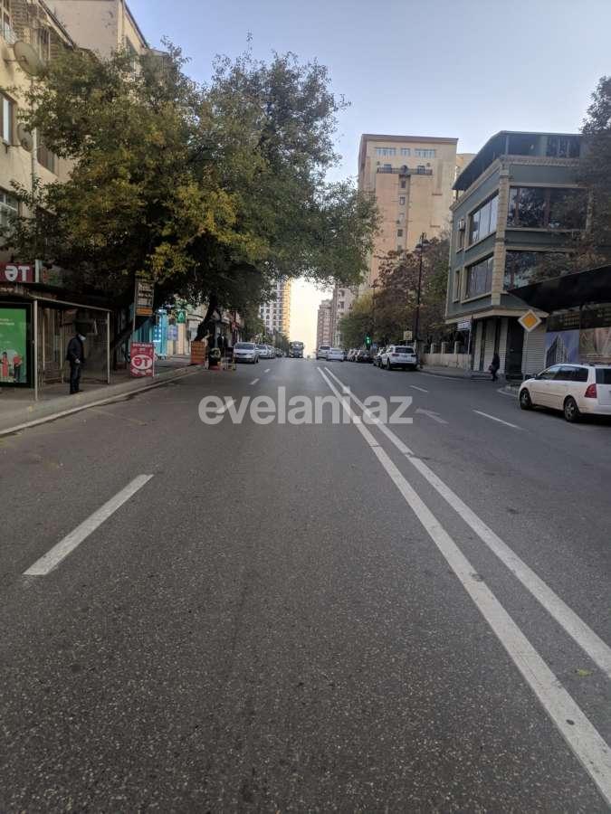 Sale, old building, 3 room, 105 m², Baku, Nasimi r, 28 may m.