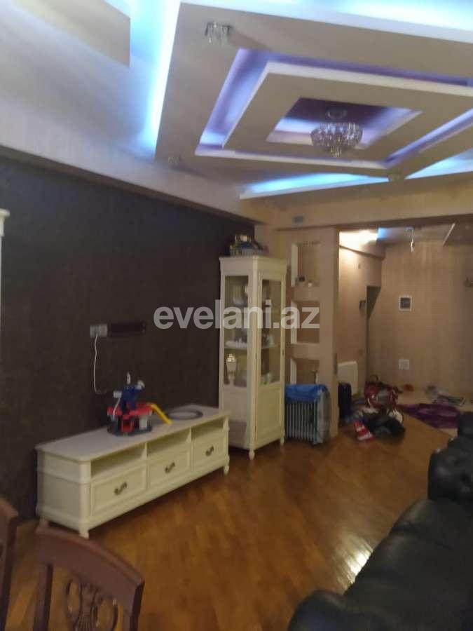 Satılır, yeni tikili, 3 otaqlı, 135 m², Bakı, Binəqədi r, 7-ci mikrorayon q, Azadlıq prospekti m.