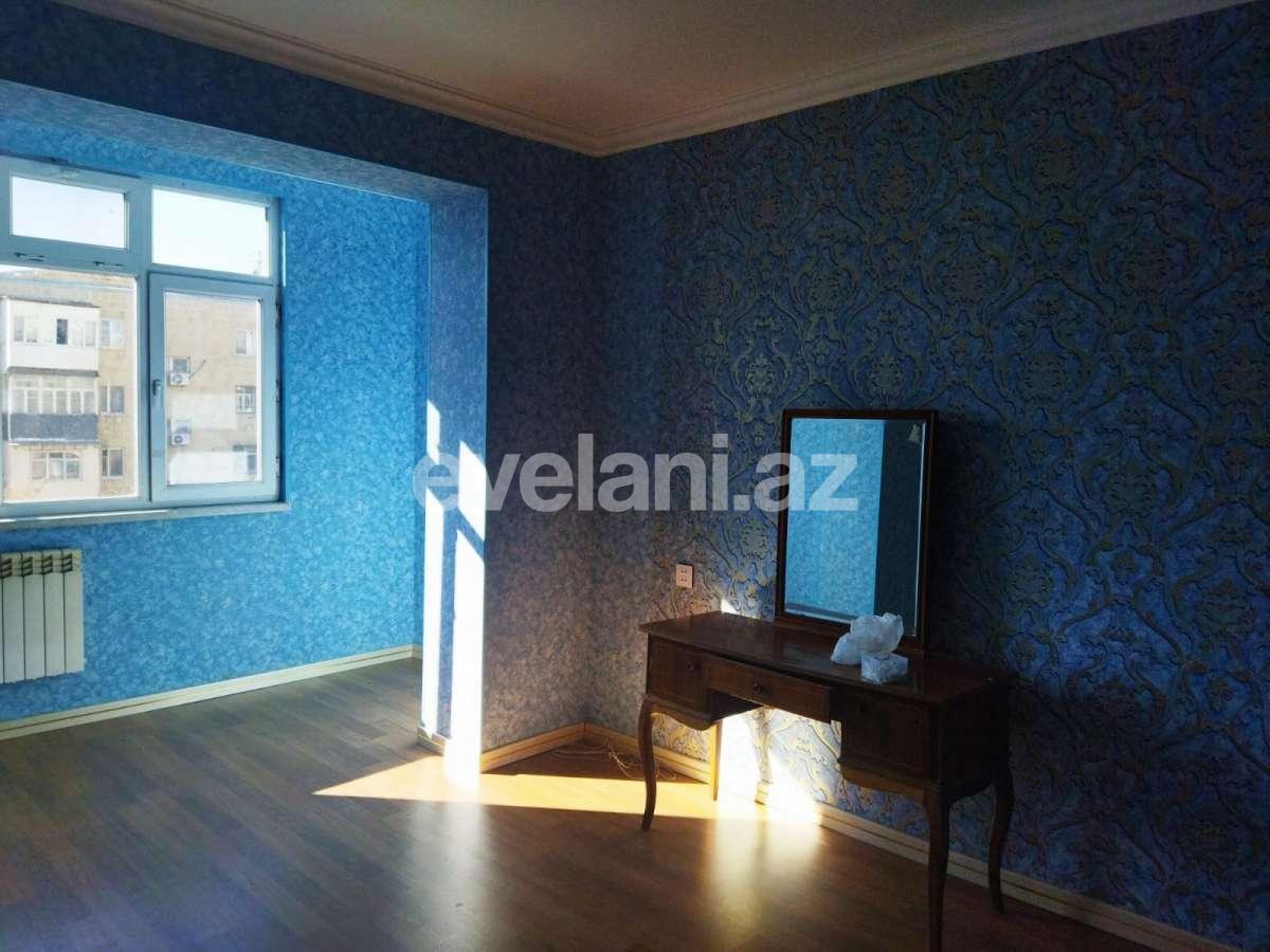 Satılır, köhnə tikili, 4 otaqlı, 125 m², Bakı, Yasamal r, Elmlər Akademiyası m.