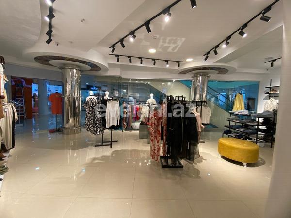 Kirayə verilir, obyekt, 111 m², Bakı, Səbail r.