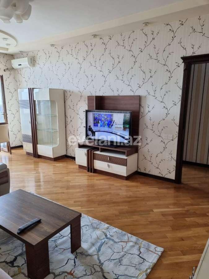 Kirayə verilir, yeni tikili, 3 otaqlı, 135 m², Bakı, Nəsimi r, 8 Noyabr m.
