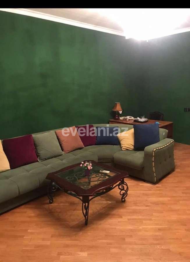 Kirayə verilir, köhnə tikili, 2 otaqlı, 76 m², Bakı, Səbail r, İçəri Şəhər m.
