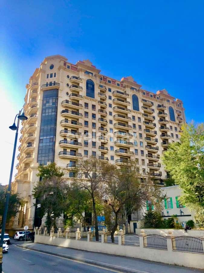 Satılır, yeni tikili, 4 otaqlı, 238 m², Bakı, Nəsimi r, 28 may m.