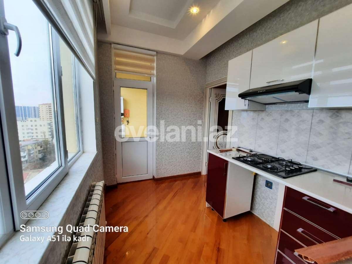 Satılır, yeni tikili, 2 otaqlı, 70 m², Bakı, Nizami r, Qara Qarayev m.