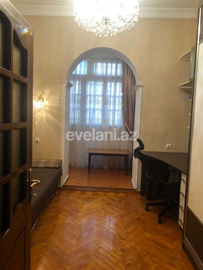 Rent, old building, 3 room, 98 m², Baku, Yasamal r, Elmlar Akademiyası m.