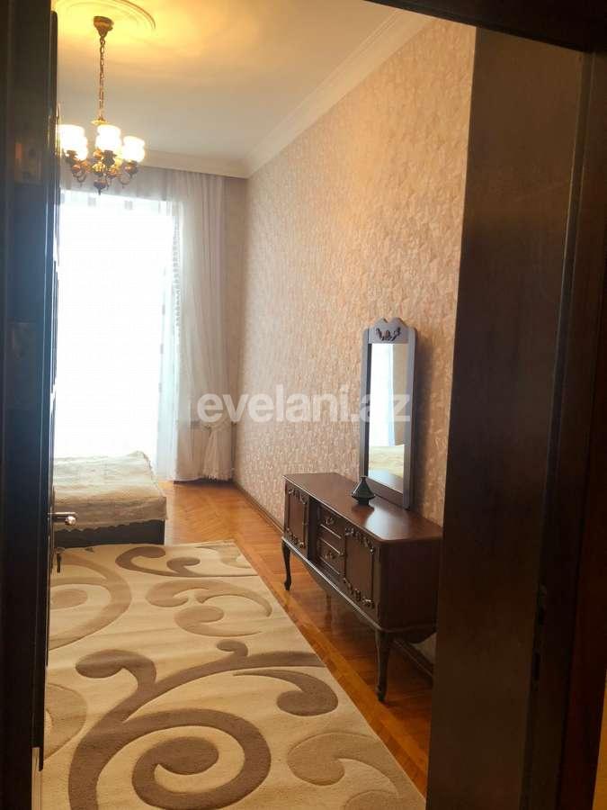 Rent, old building, 3 room, 98 m², Baku, Yasamal r, Elmlar Akademiyası m.