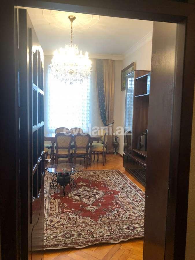 Rent, old building, 3 room, 98 m², Baku, Yasamal r, Elmlar Akademiyası m.