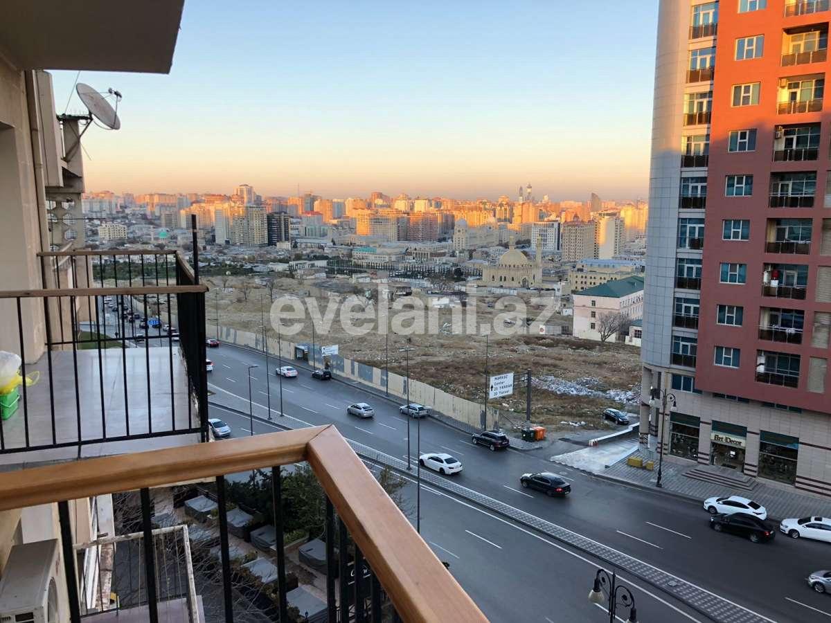 Kirayə verilir, köhnə tikili, 2 otaqlı, 60 m², Bakı, Yasamal r, Elmlər Akademiyası m.