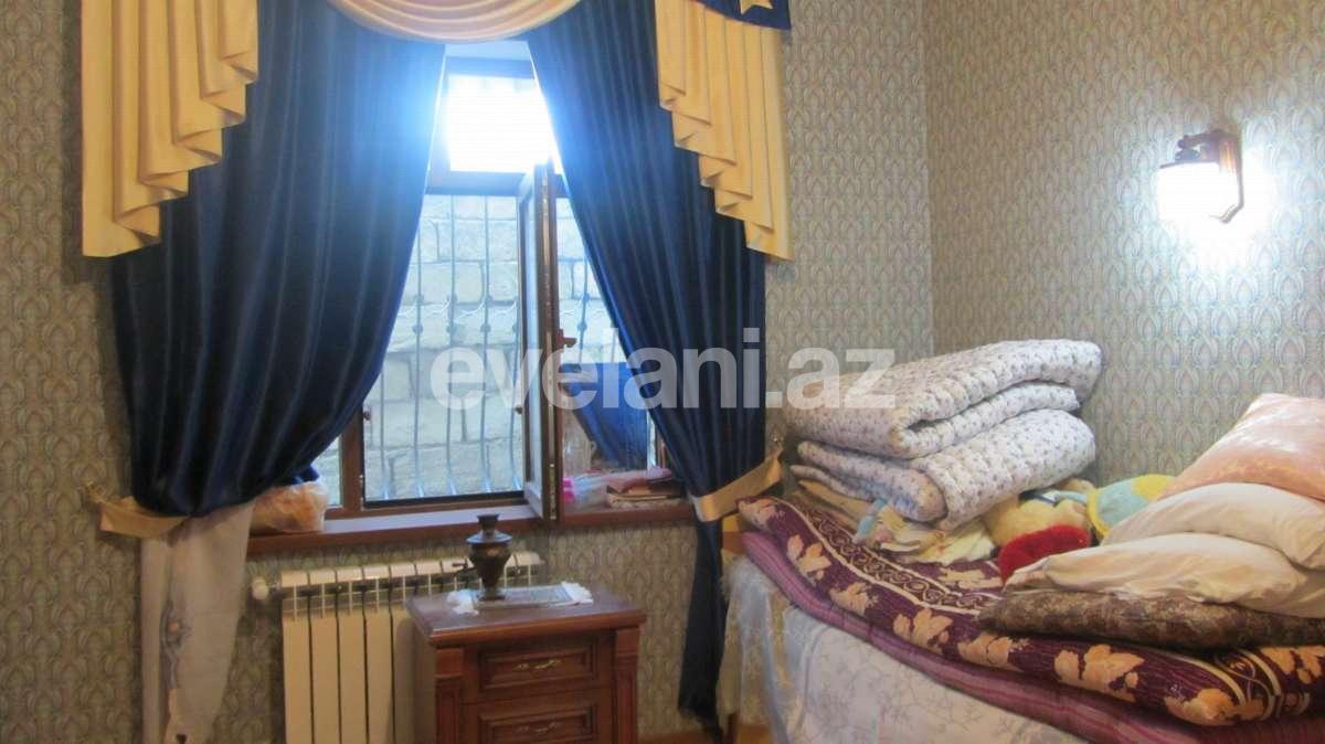 Satılır, həyət evi / bağ, 5 otaqlı, 180 m², Bakı, Sabunçu r, Bakıxanov q, Neftçilər m.