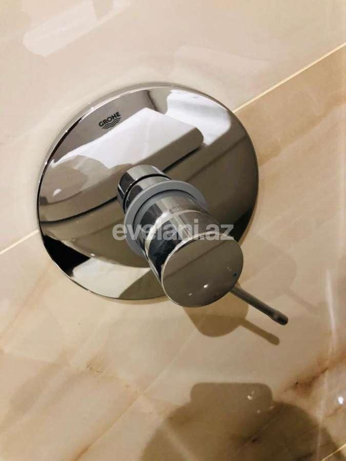 Satılır, yeni tikili, 3 otaqlı, 185 m², Bakı, Nəsimi r.