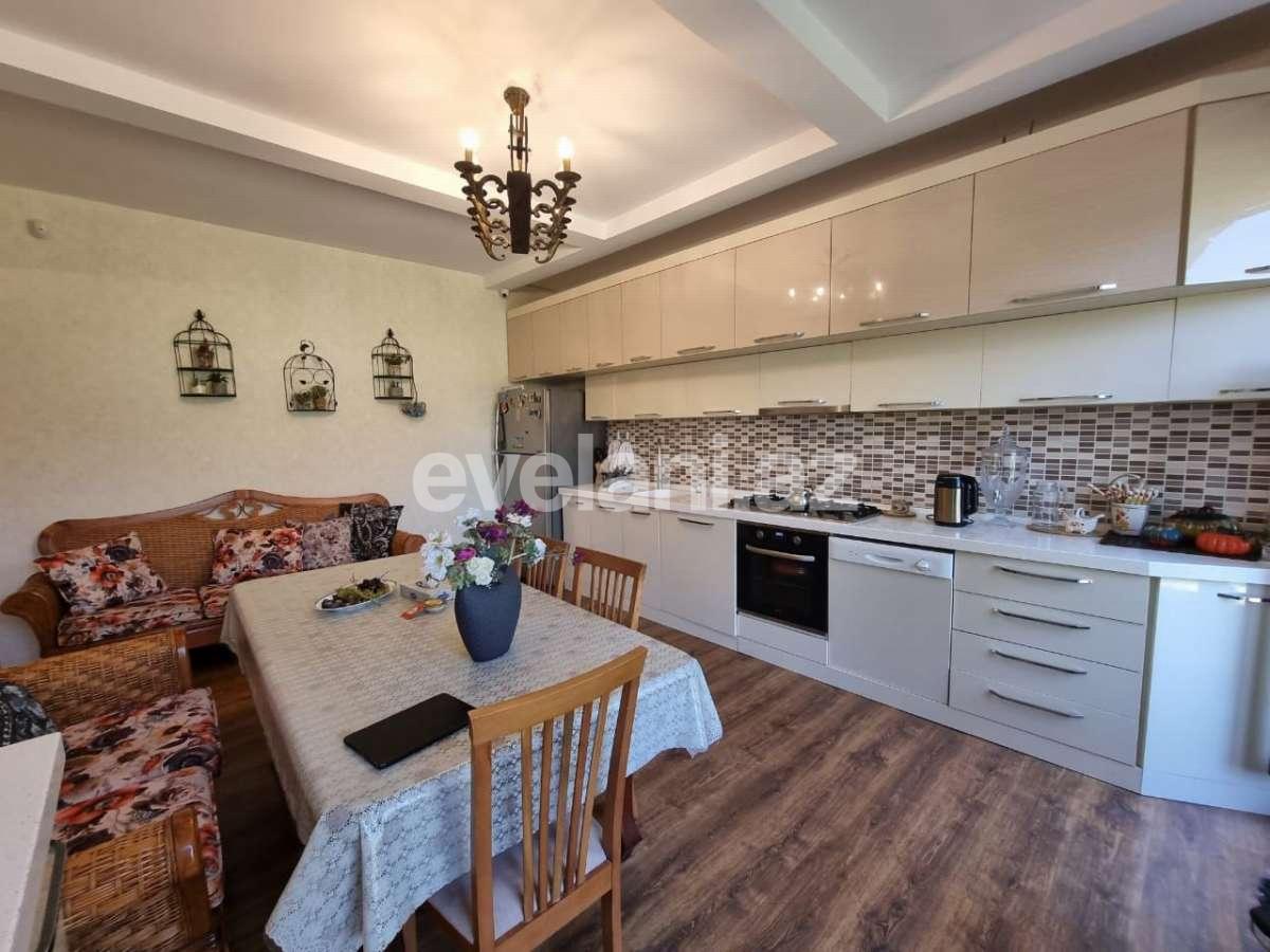 Satılır, həyət evi / bağ, 8 otaqlı, 280 m², Bakı, Xəzər r, Şüvəlan q.