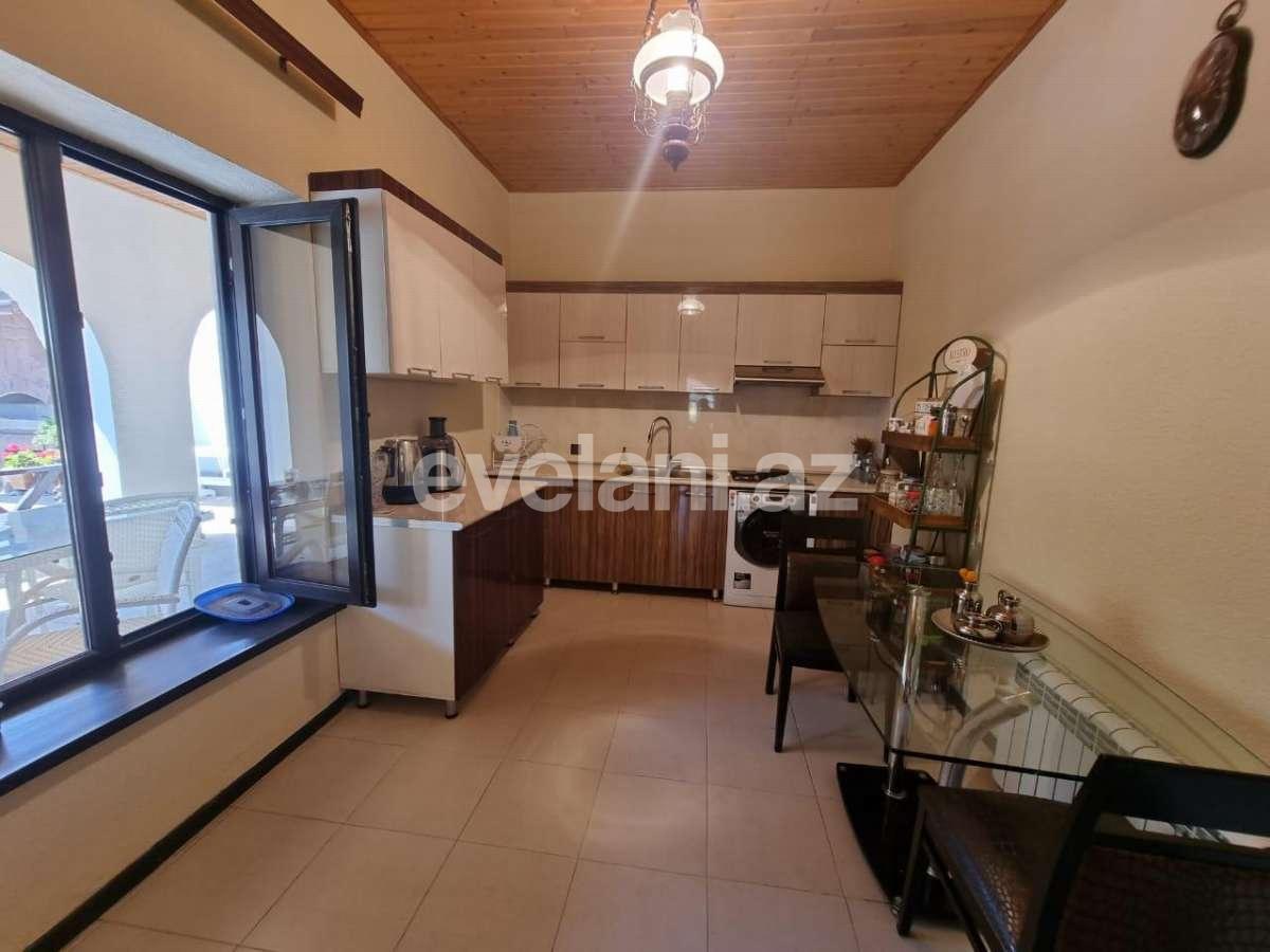 Satılır, həyət evi / bağ, 8 otaqlı, 280 m², Bakı, Xəzər r, Şüvəlan q.