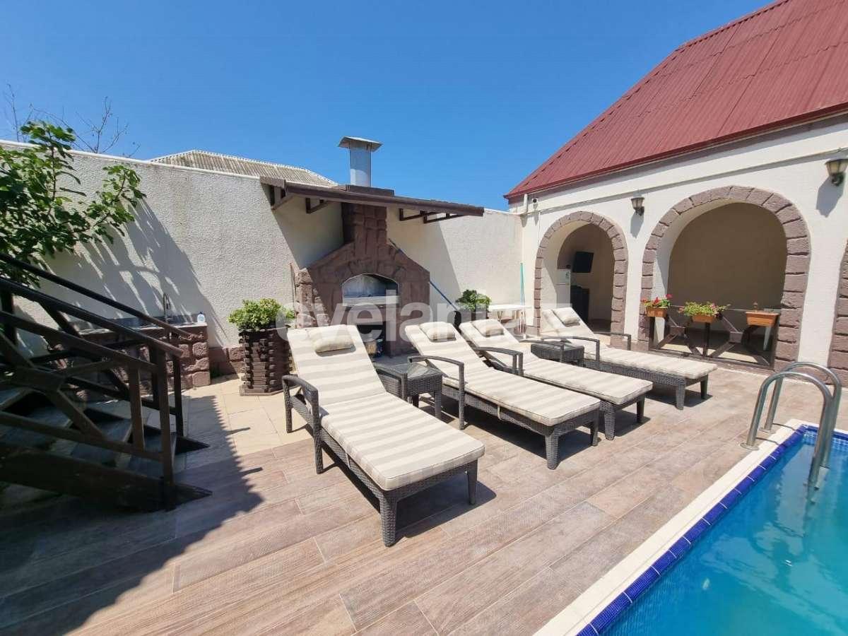 Satılır, həyət evi / bağ, 8 otaqlı, 280 m², Bakı, Xəzər r, Şüvəlan q.