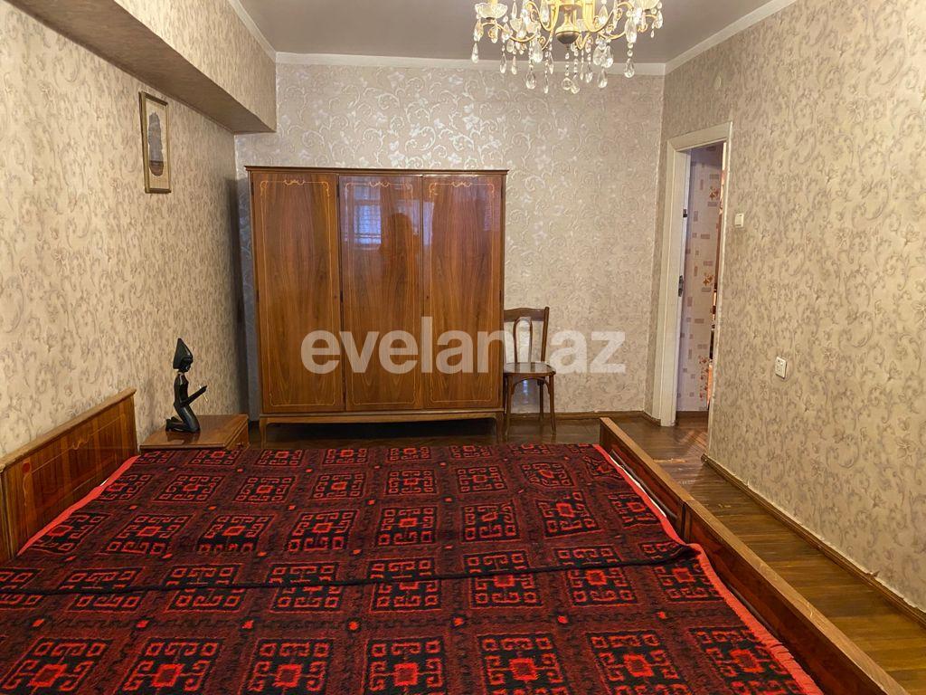 Satılır, köhnə tikili, 3 otaqlı, 100 m², Bakı, Səbail r, İçəri Şəhər m.