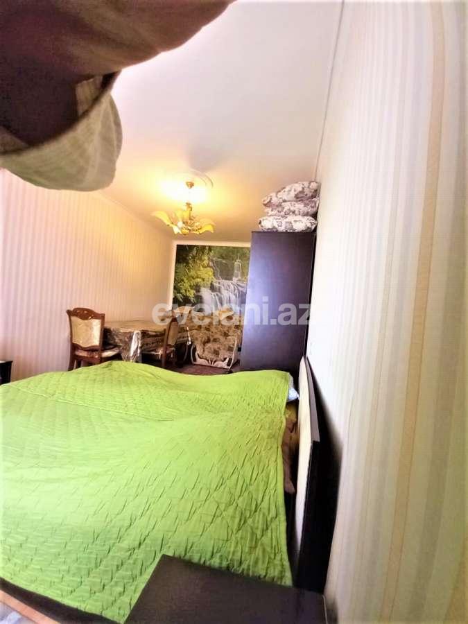 Satılır, köhnə tikili, 3 otaqlı, 80 m², Bakı, Nizami r, Xalqlar Dostluğu m.